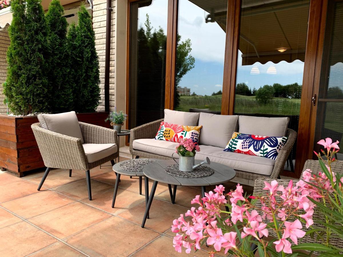 Lighthouse Golf Private Villa Lake View Balchik Exterior foto